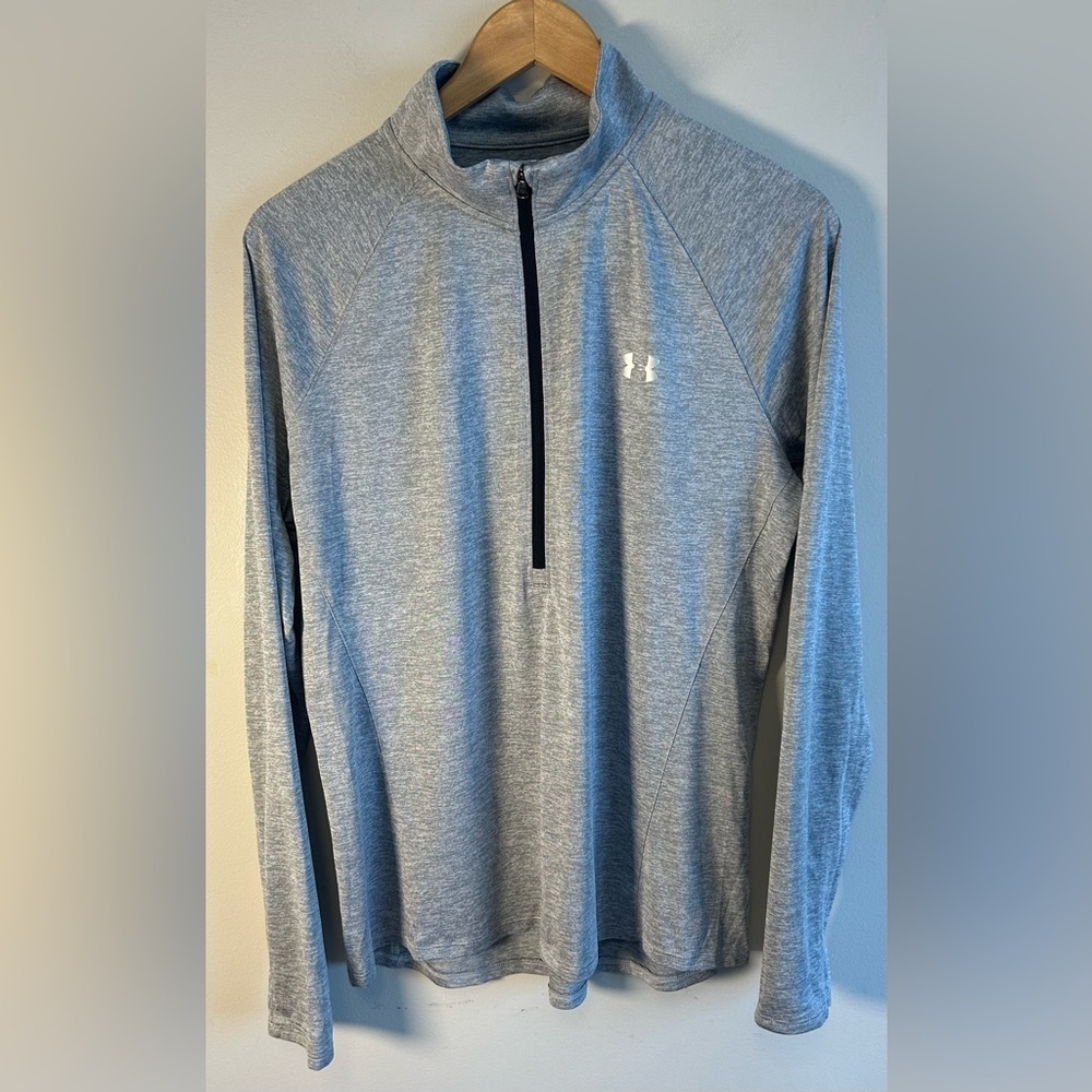 Under Armour Light Gray 1/4 Zip Heat Gear Loose Fit Womens Shirt Size XL - NWOT
